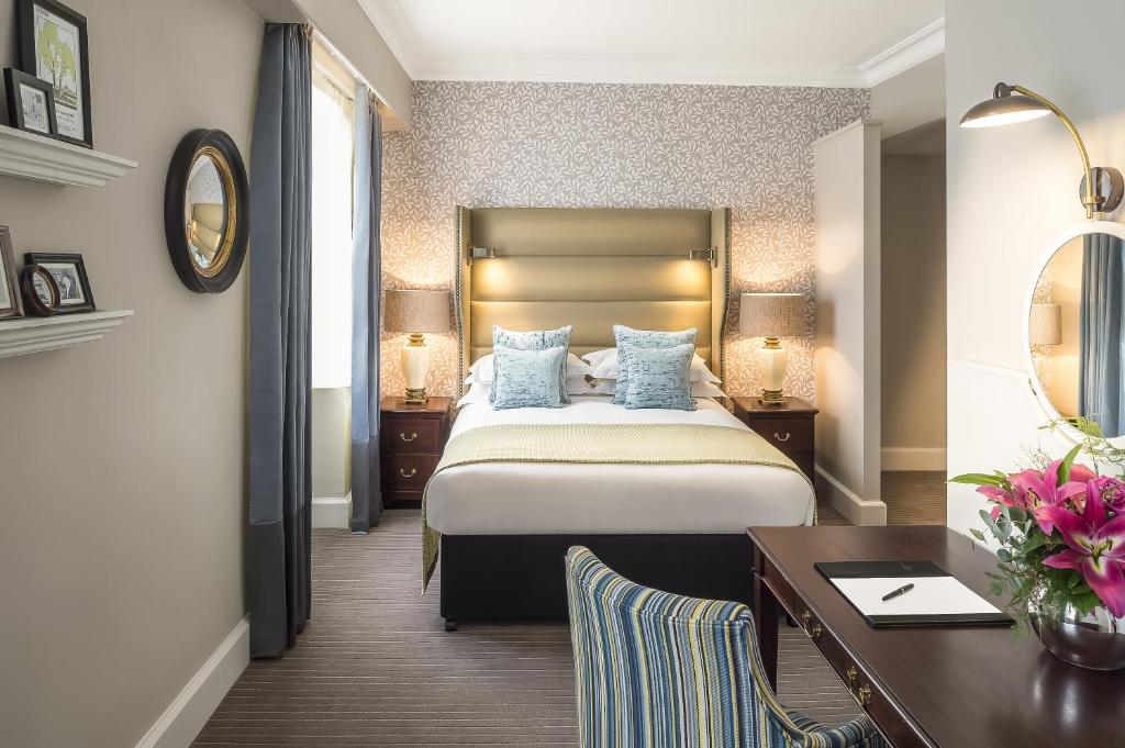 Online giftcard for hotel The Bailey's Hotel London